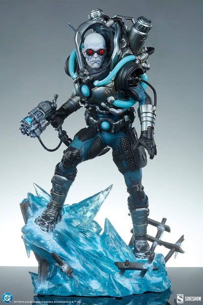 DC Comics Premium Format Figure Mr. Freeze 59 cm
