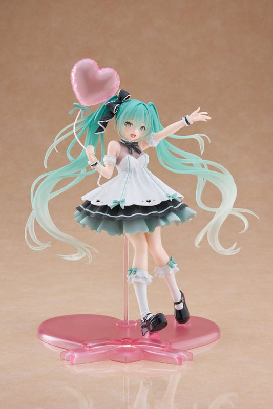 Hatsune Miku AMP+ PVC Statue Statue Hatsune Miku Birthday 2025 Party Ver. 21 cm Statues