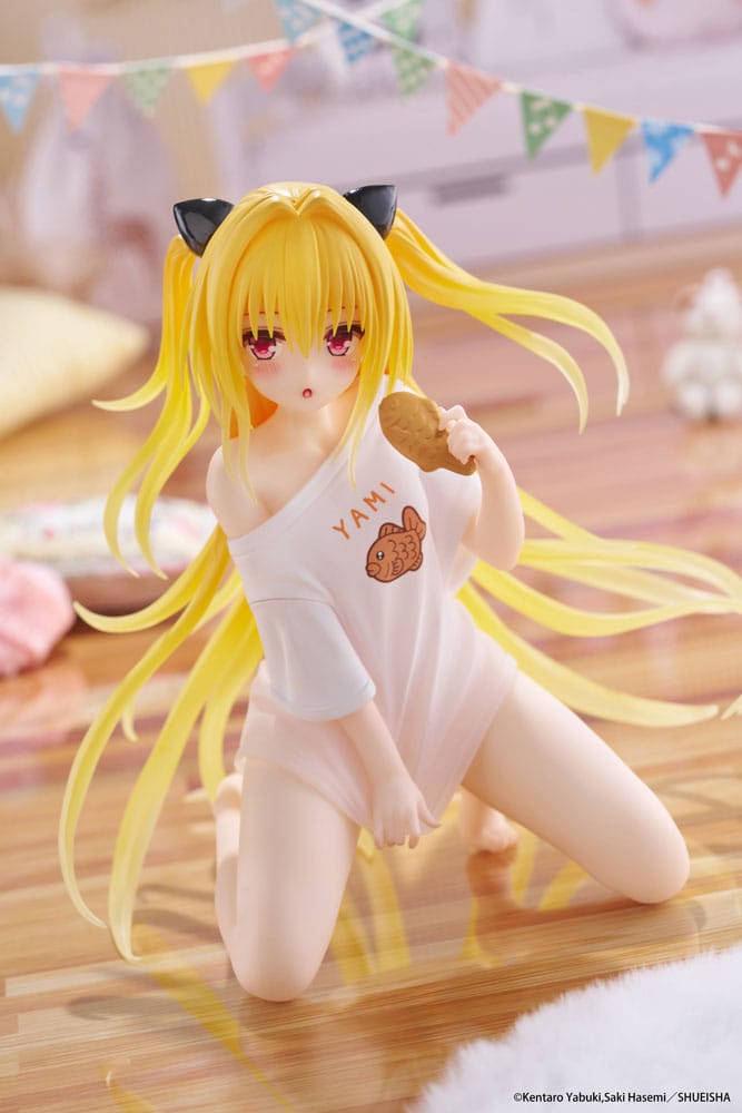To Love-Ru Darkness PVC Statue Desktop Cute Figure Golden Darkness Roomwear Ver. 13 cm