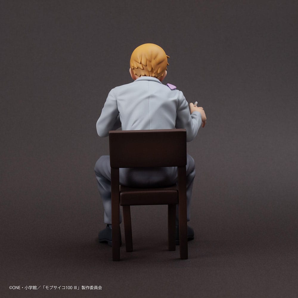 Mob Psycho 100 III x Bunbougu Cafe 2022 PVC Statue Arataka Reigen 14 cm