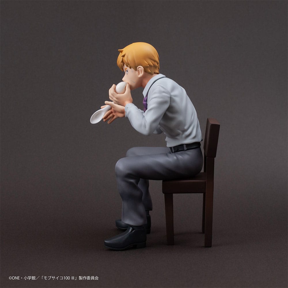 Mob Psycho 100 III x Bunbougu Cafe 2022 PVC Statue Arataka Reigen 14 cm
