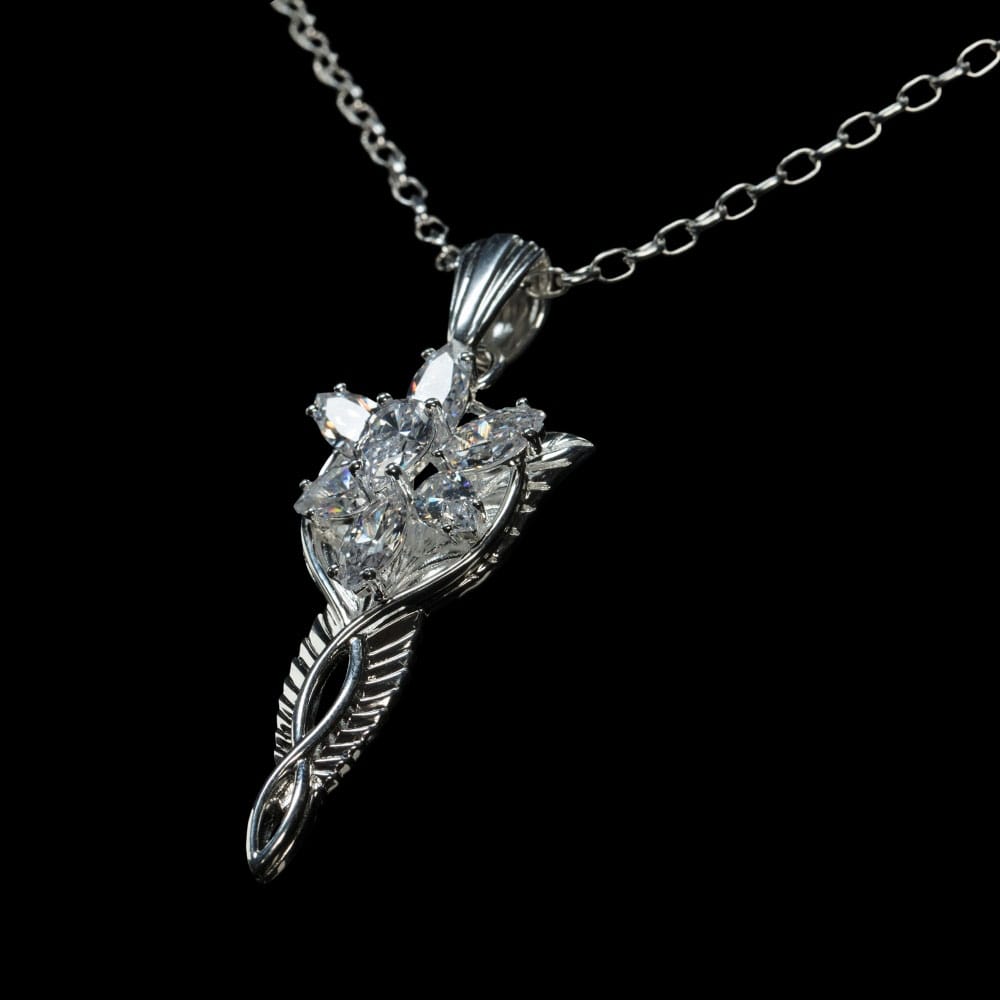 Lord of the Rings Replica 1/1 Pendant & Chain Evenstar (Sterling Silver) Weta Workshop