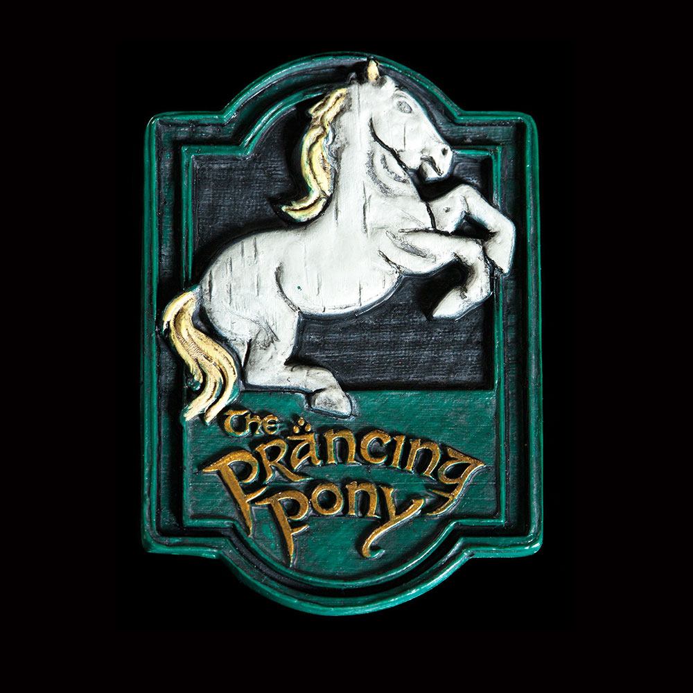 Lord of the Rings Magnet The Prancing Pony Magnets