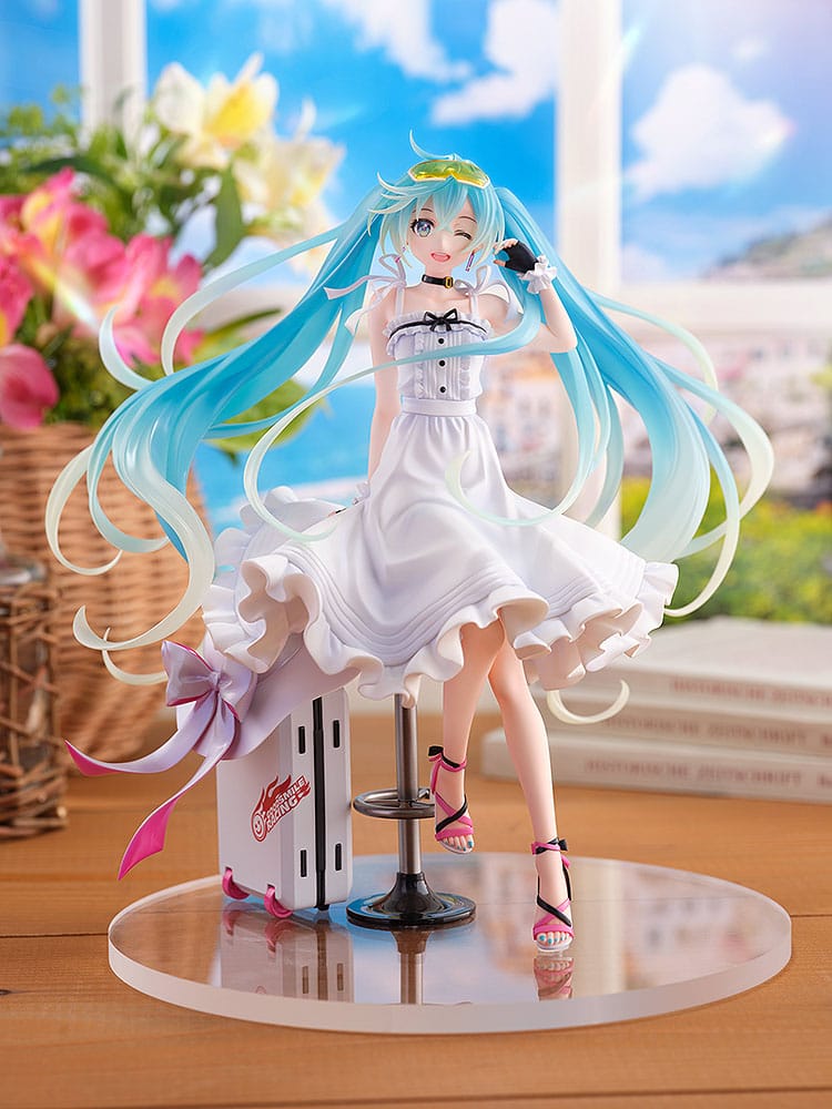 Hatsune Miku GT Project Original PVC Statue 1/7 Vacation Style Ver. 24 cm Wonderful Works