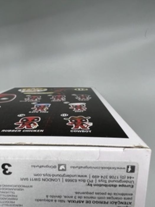 112 Deadpool (Thumb Up) - Marvel - Box Damaged Funko POP