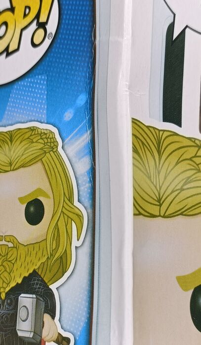 482 Thor (w/ Stormbreaker and Mj?lnir) Marvel Avenge Box Damaged Funko POP