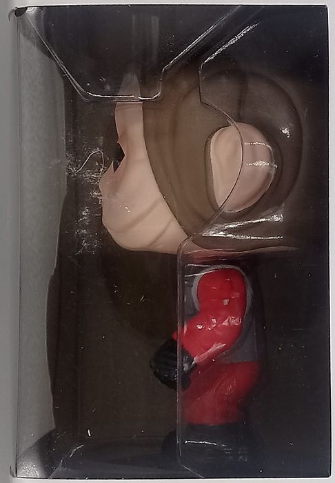 82 Nien Nunb - Star Wars - Box Damaged Funko POP